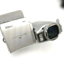 Nikon COOLPIX S10 VR Compact Digital Camera with Case & Battery Used