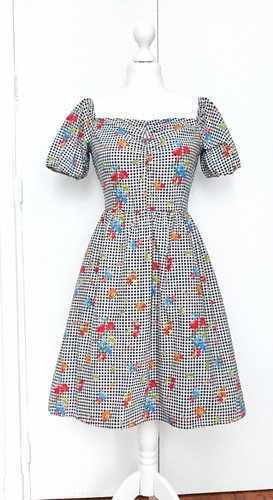 Reserved robe look pin up - reserved:,