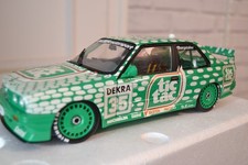 MINICHAMPS.  1/18   BMW M3 E30