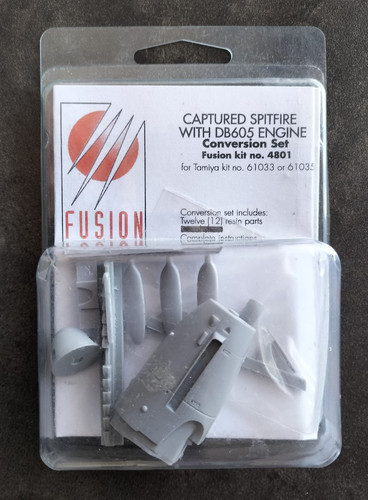 Fusion captured spitfire - fusion, 1/48