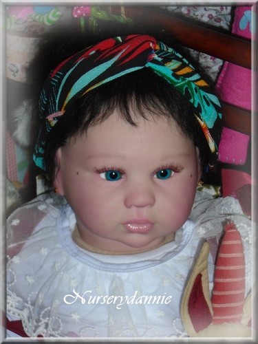 Adorable reborn toddler - ,