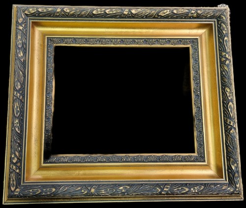 Cadre doré 39x34cm - cadre,
