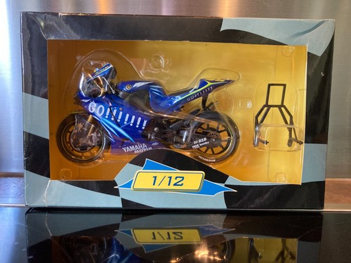 Yamaha yzr 2004 valentino - yamaha,