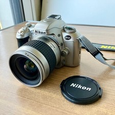 Appareil Photo Reflex NIKON F55 + Objectif Nikkor AF 28-80mm !