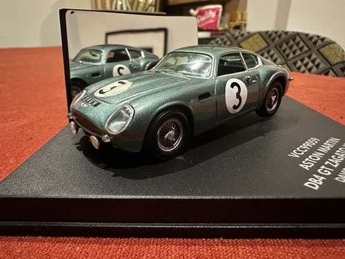 Aston martin db4 zagato 3 - gt,