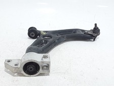 Triangle inferieur avant droit