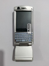 Sony Ericsson P990i - 60 MB - Premium Silver 3G GSM Cell Phone  (Unlocked)