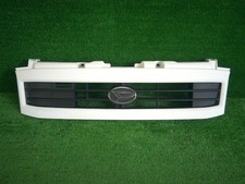 Grille de radiateur DAIHATSU HIJET S210V 4WD EF-VE 53111-97508-080 USED JDM