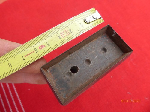 Emporte piece outil ancien - piece,