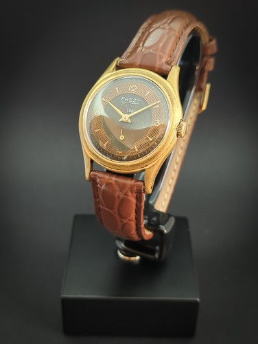 Montre frezy mécanique - montre,