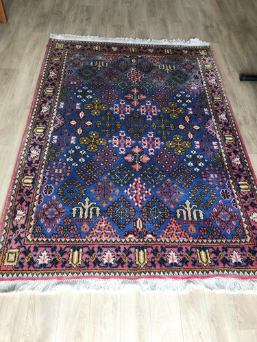 Tapis persan 154 108 - 154,