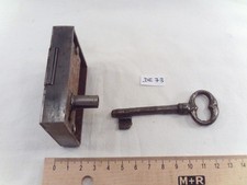 1 21mm Mid Axis Cabinet or Sideboard Lock with Right Door Key (DE73)