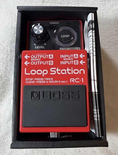 Boss loop station - station, effects