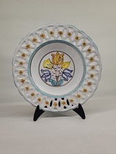 DECORATIVE OPENWORK EDGE