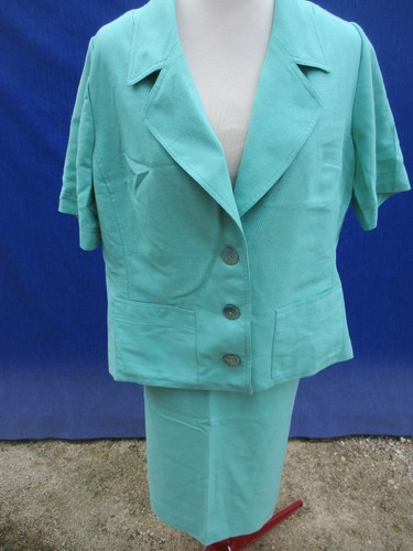 Ensemble tailleur jupe - ensemble,
