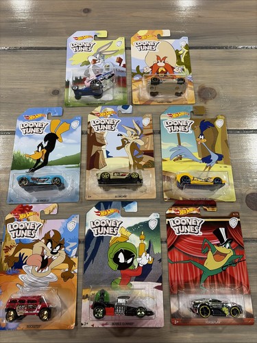 Hot wheels looney - tunes, set