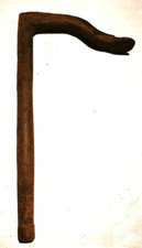 ANCIEN VALET ETABLI EN FER