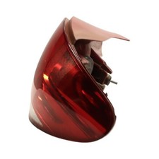 Feu arriere principal droit