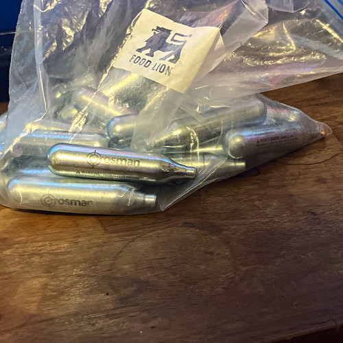 Crosman co2 cartridges bulbs - crosman,
