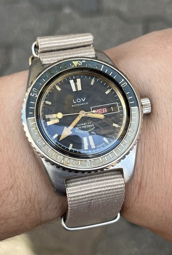 Superbe montre plongee - superbe, 300