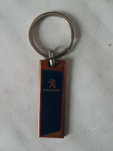 Porte clef peugeot métal - clef,