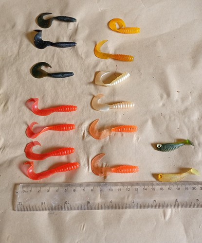 Lot leurres souples - 15, pêche