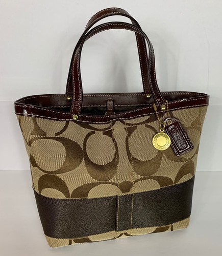 Coach khaki signature with - coach,