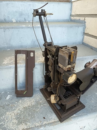 Ancien projecteur film 16mm - projecteur,