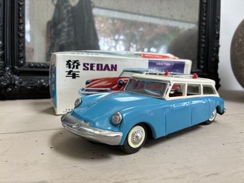 Jouet voiture break sedan - voiture,