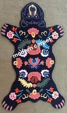 Tapis ours polaire fait main