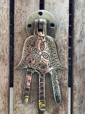 Frappeur de porte Main de Fatima en Laiton  Vintage - Artisanat Marocain Unique