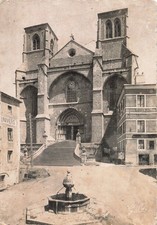 43 LA CHAISE DIEU L EGLISE