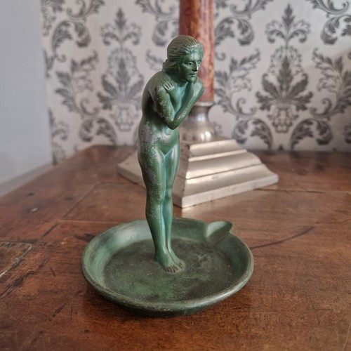Statuette statue sculpture - , max