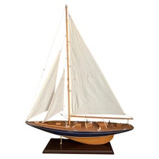 Voilier en bois de classe J, modèle 76 cm (l)