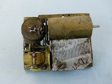 Boite à musique ancienne , 27