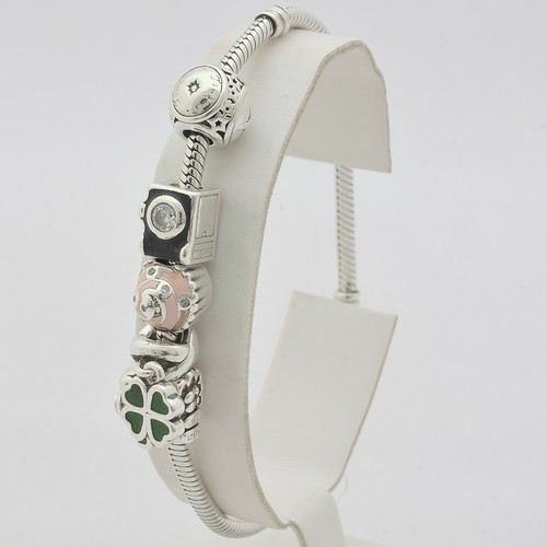 Pandora bracelet moments - bracelet,