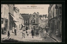Old postcard Bonneval, Rue Hérisson and old house 