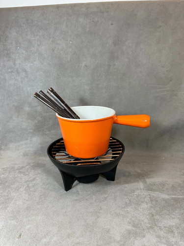 Appareil fondue fonte - a,
