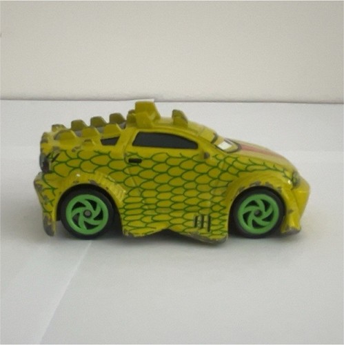 Cars voiture miniature jaune - cars,