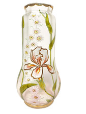 ancien Vase au décor Floral