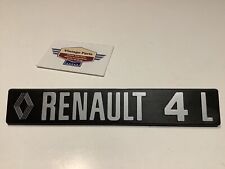 Renault 4 L monogramme