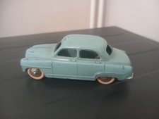 DINKY TOYS SIMCA 9 ARONDE N°