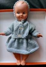 JOLIE PETITE  POUPÉE ANCIENNE