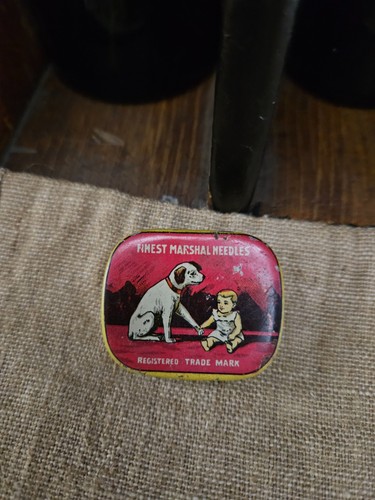 Boite publicitaire ancienne - ,