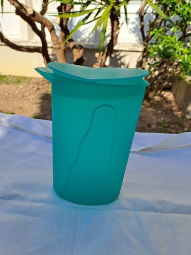 Tupperware pichet vert bec - pichet,