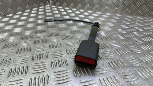 Serrure ceinture arrière - serrure,