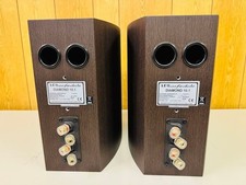 Paire d'enceintes d'étagère