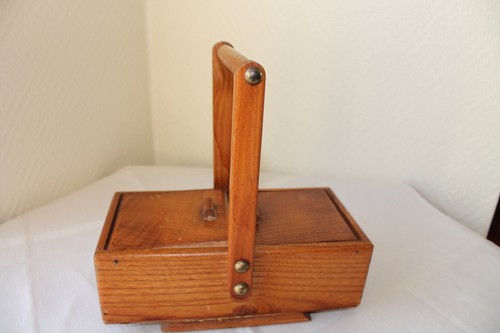 Ancienne petite boite - ancienne, à