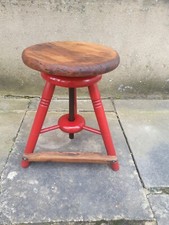 Tabouret à vis réglable