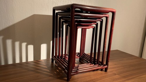 Magnifiques cinq tables